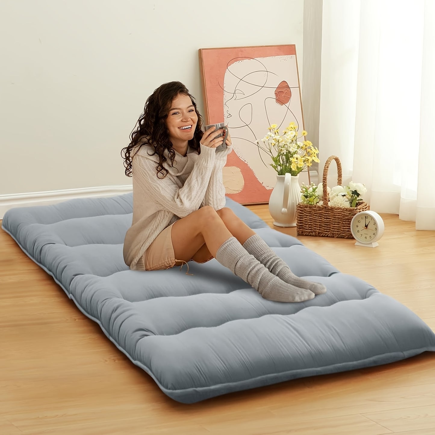 Grijze opvouwbare Japanse futonmatras – Comfort en veelzijdigheid met minimalistische stijl